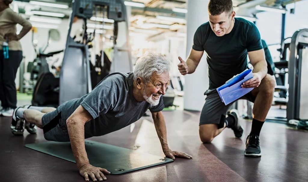 Fitness for Life: Personal Training Strategies for Older Clients Dealing with Chronic Pain and Health Issues