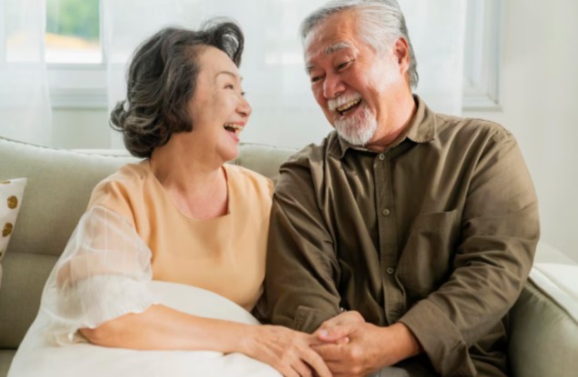 How Deep Conversations Strengthen Senior Bonds How Deep Conversations Strengthen Senior Bonds