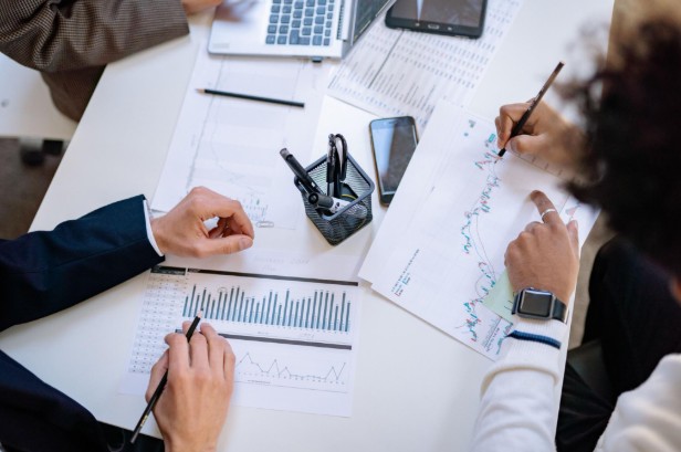 What You Can Actually Gain From an MBA Beyond the Degree