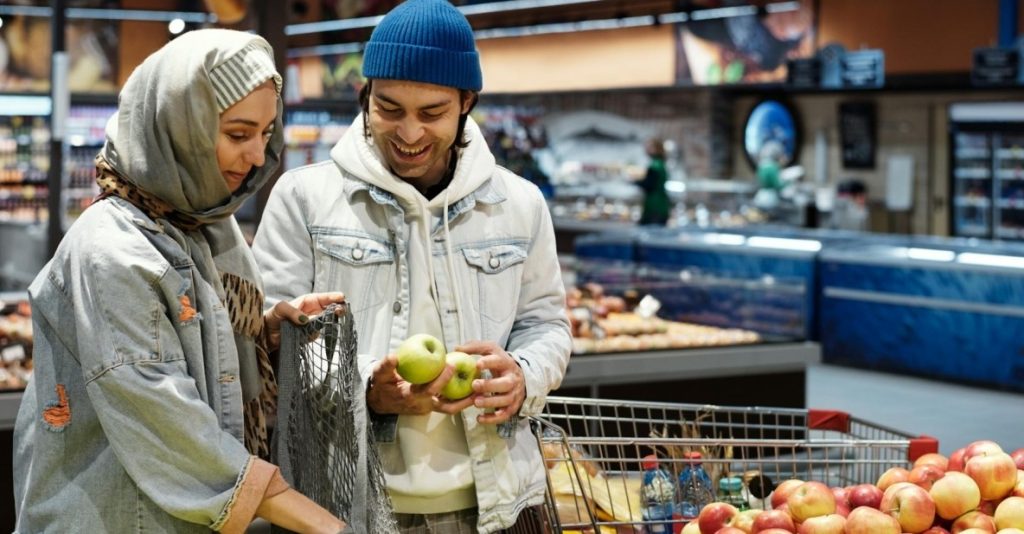 Why Grocery Shopping Has Become a Digital-First Habit