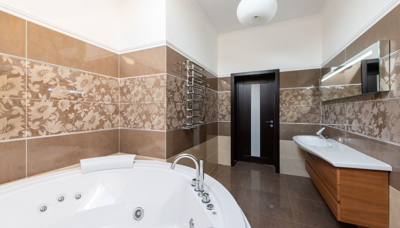 bathtub replacement companies